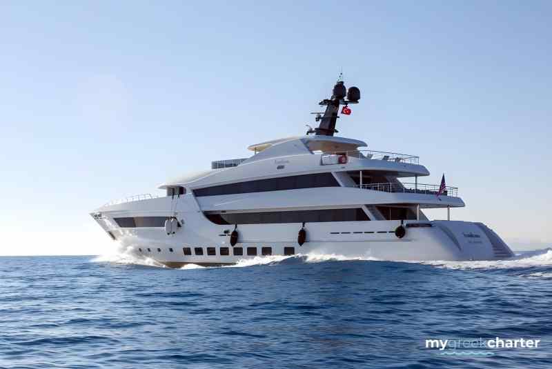 paris yacht greece