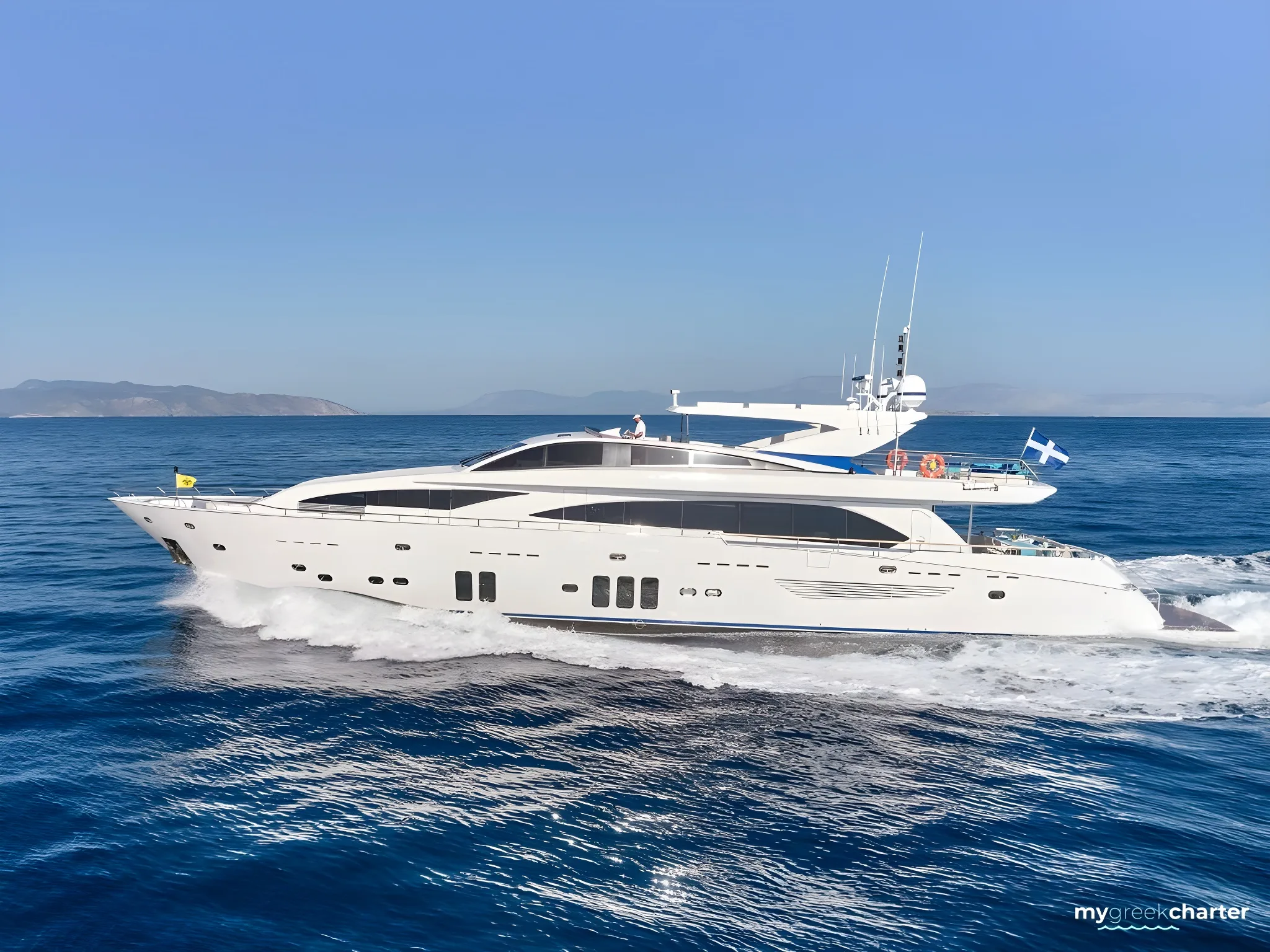 HAKUNA MATATA Couach motor yacht