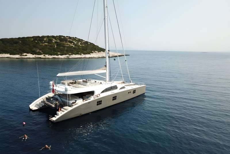 catamaran charter greece price