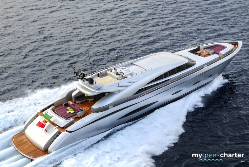 yacht sunday greece