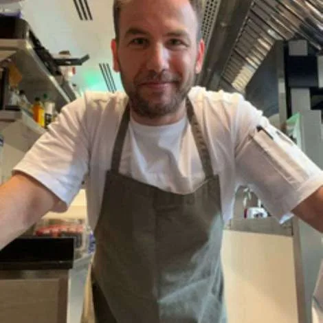 Crew of GRAY WOLF|Chef
