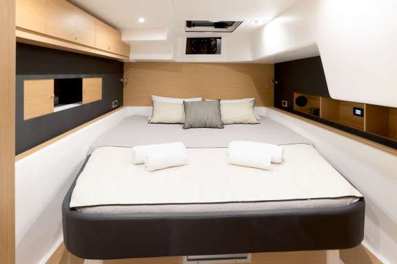 Image of Blue Horizon yacht #19