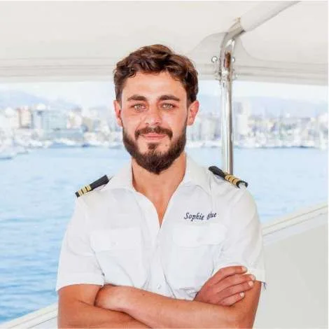 Crew of SOPHIE BLUE|Chief Engineer
