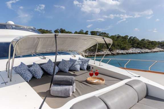 Image of DREAM yacht #13