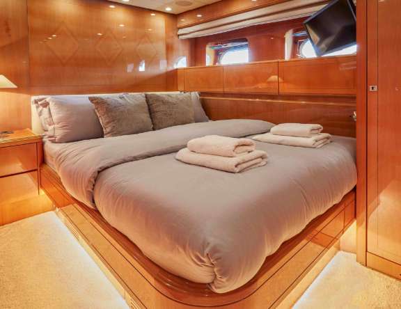 Image of DREAM yacht #9