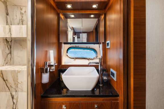 Image of BLADE 6 yacht #11