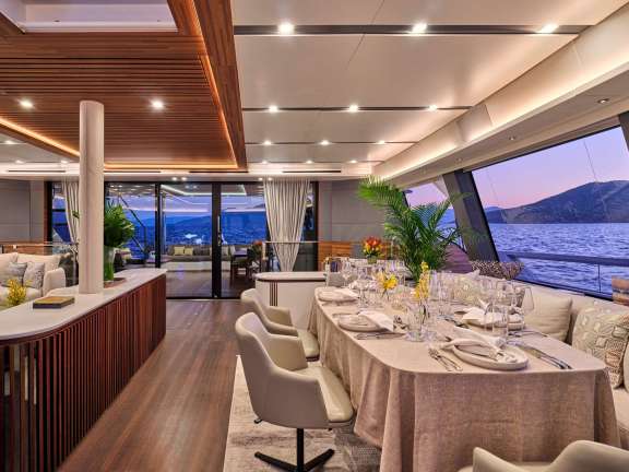 Interior dining area (Sistership)