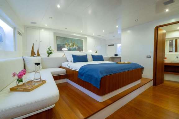 Image of UBI BENE yacht #12