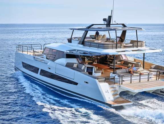 Yacht view (Sistership)