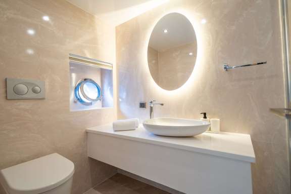 Image of LAVIN yacht #19