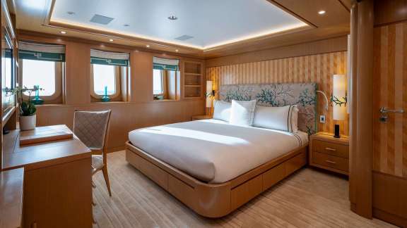 Image of Alfa Nero yacht #8