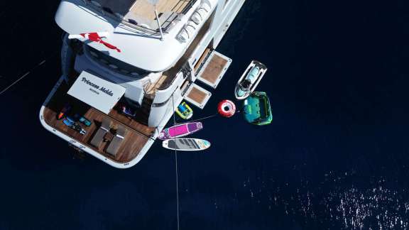 Image of PRINCESS MELDA yacht #12