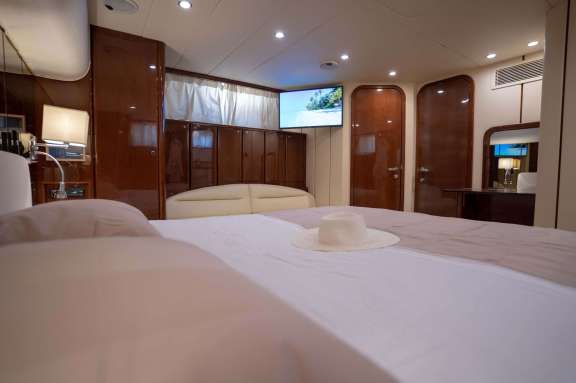 Image of ESPERANZA yacht #8