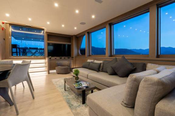 Image of Good Life yacht #16