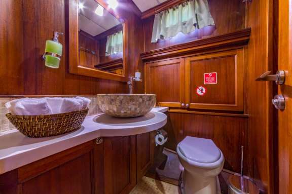 Image of DEA DEL MARE yacht #9