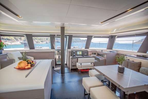 Image of ARIVA yacht #3