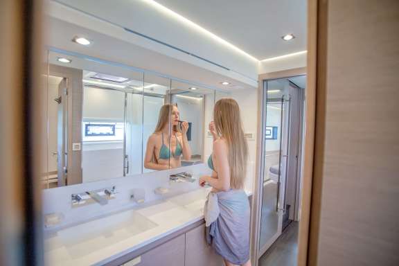 Image of ARIVA yacht #8