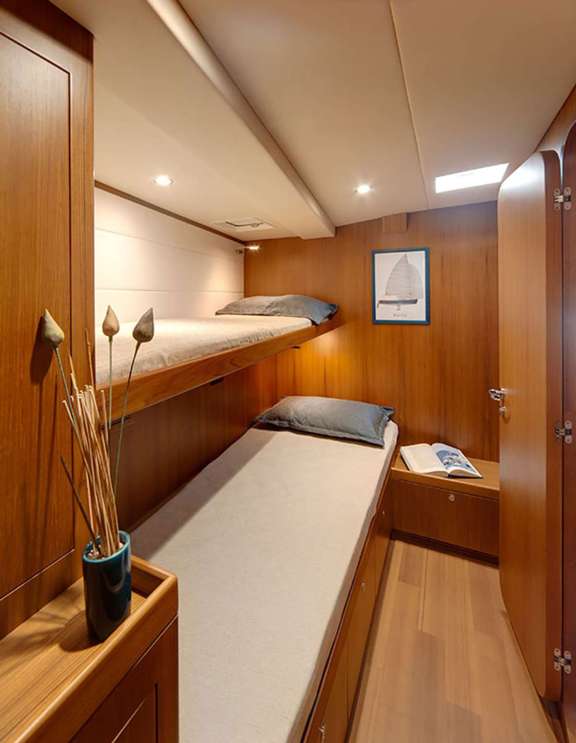 Image of HUAYRA yacht #7