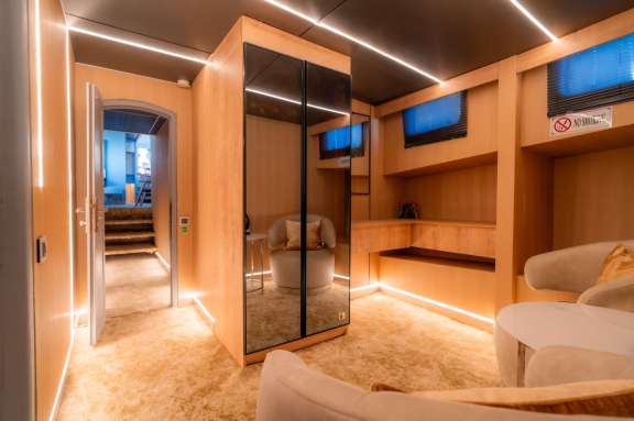 Image of PRINCESS ALIZE yacht #12