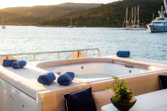 Image of LIBERDADE yacht #16