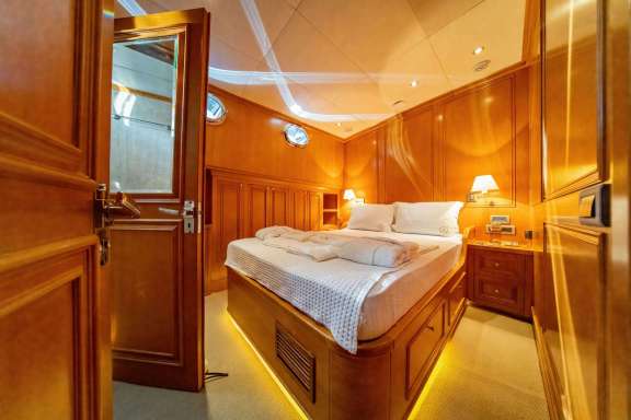 Image of BABYLON yacht #8