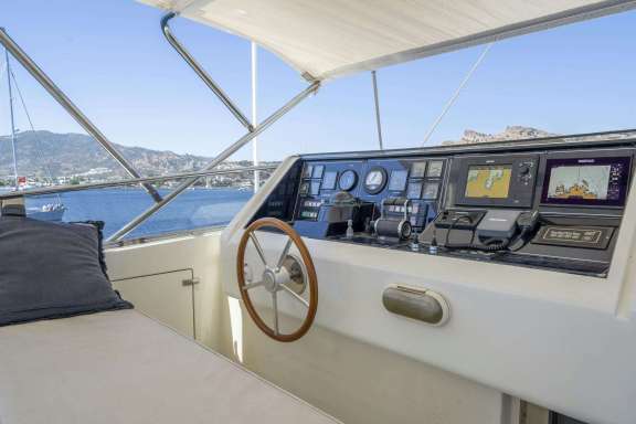 Image of SANREF yacht #11