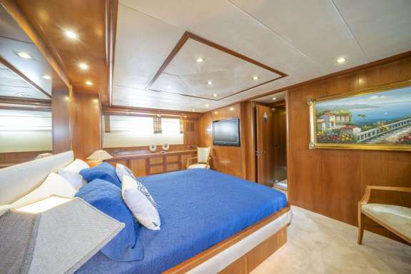 Image of SANREF yacht #9