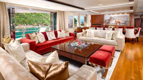 Image of MIRAGE IV yacht #15