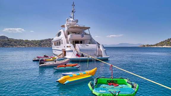 Image of OASIS yacht #17