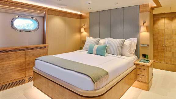 Image of ARTEMISEA yacht #8