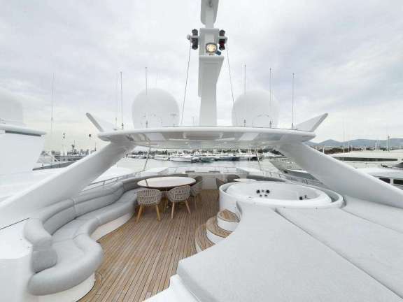 Image of BENIK yacht #18