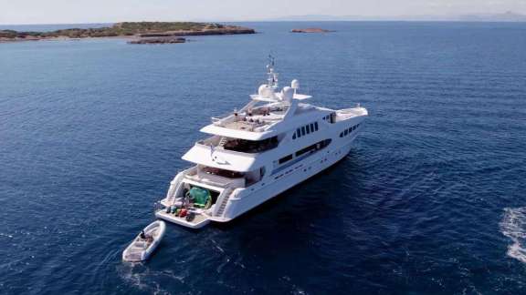 Image of BENIK yacht #4