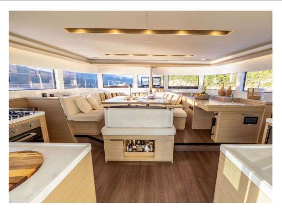 Image of CELINA yacht #12