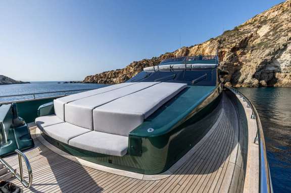 Image of CAN’T REMEMBER yacht #14