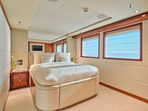 Image of SOJO yacht #8