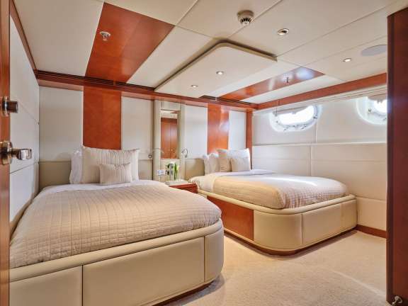 Image of SOJO yacht #9