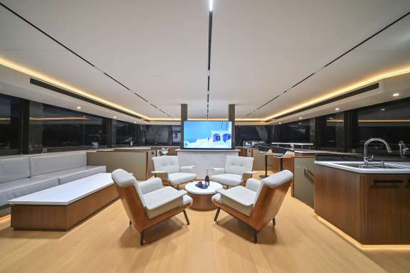 Image of EVITA yacht #2