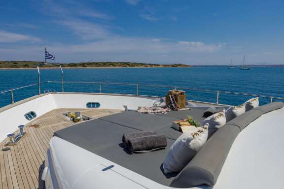 Image of SALTY yacht #16