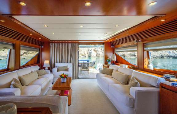 Image of SALTY yacht #2