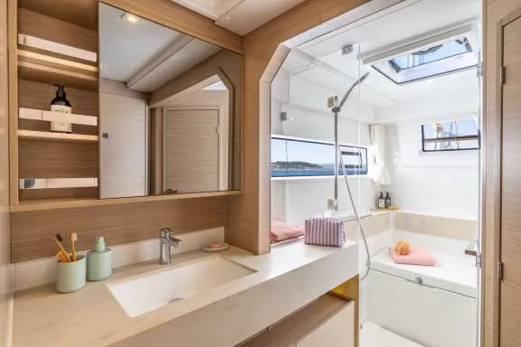 Image of SERENITY yacht #9