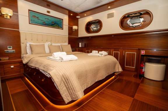 Image of CARPE DIEM 5 yacht #18