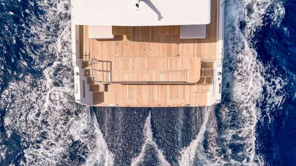 Image of LADY D yacht #14