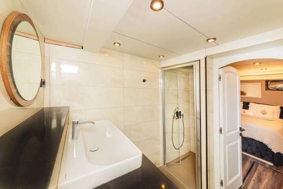 Image of MIO VENTO yacht #19