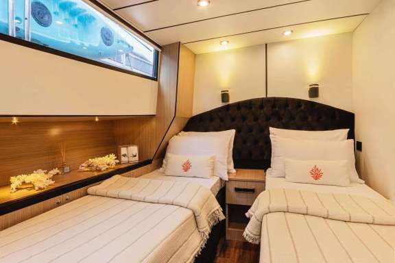 Image of MIO VENTO yacht #8