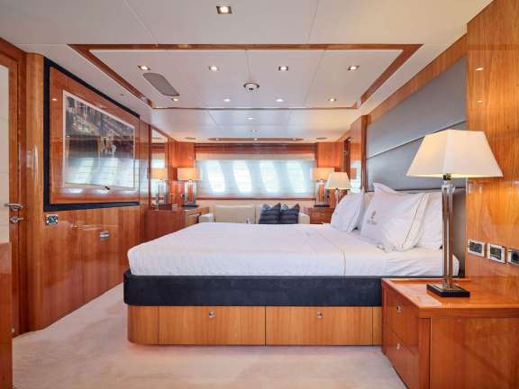Image of WHITE PEARL I yacht #16