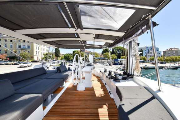 Image of LARGO WINCH yacht #4