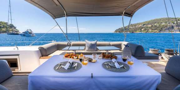 Image of YCH2 yacht #12