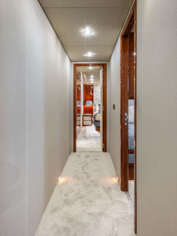Image of AZURE ONE yacht #9