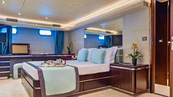 Image of BELLINI yacht #12