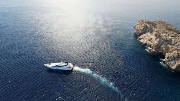 Image of BELLINI yacht #17